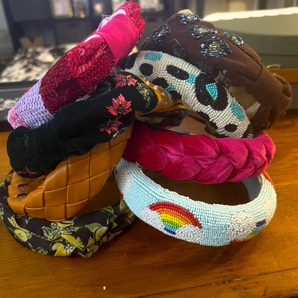 Lot of 8 headbands